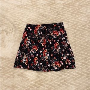 French Grey women’s skirt Size Small